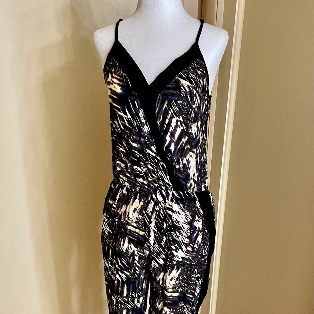 Banana Republic jumpsuit with animal like print, summer, vacation, beach, size 2